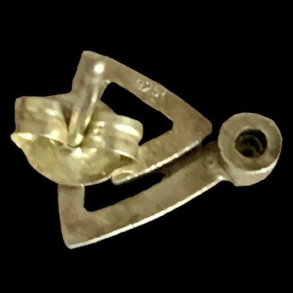 925 Silver & Diamond Triangle Pattern Post Pierced Earrings Woman’s Jewelry - Picture 7 of 8